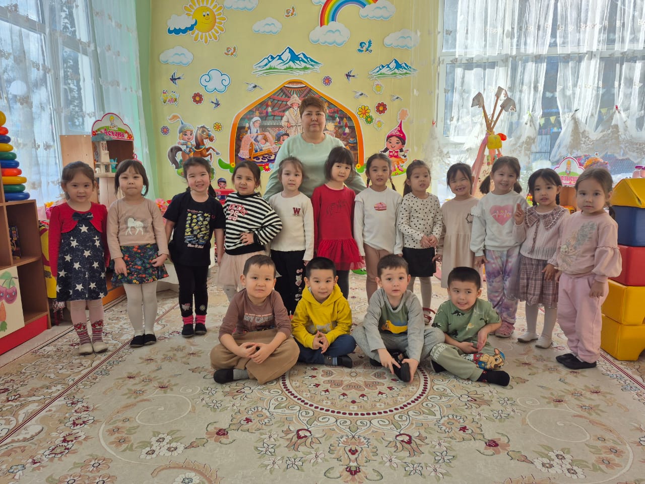 "Балапан мектеп алды даярлық топ" Тәрбиеші: Ашимова Шахаризада Шаздановна